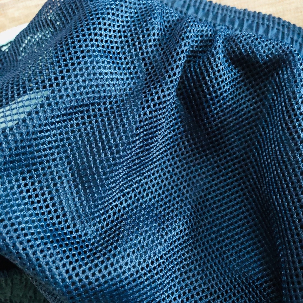 Girls size 8 navy blue champion sweatpants! - Picture 6 of 7